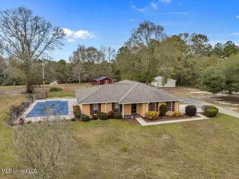 1175 Henleyfield Mcneill Rd, Carriere, MS 39426