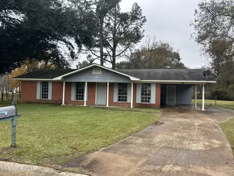 308 John Glenn Ave, Natchez, MS 39120