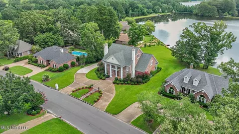View/Area - 682 Spring Lake Dr, Pearl, MS 39208 photo 5 of 7