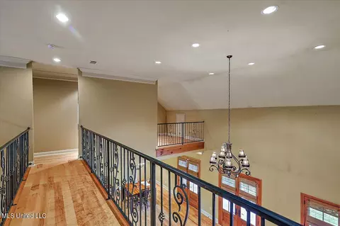 Entry Way - 682 Spring Lake Dr, Pearl, MS 39208 photo 4 of 6