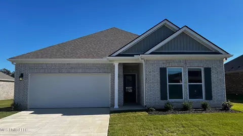 73 Pickwick Pl, Byhalia, MS 38611