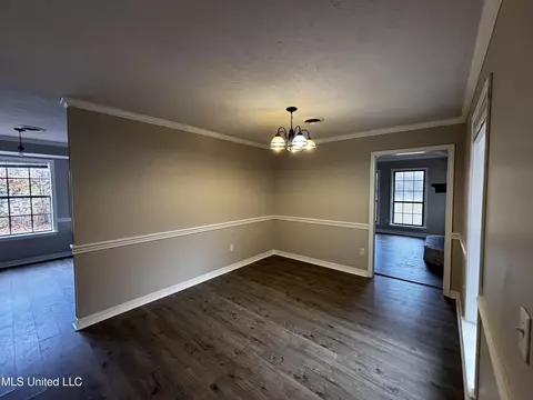 Dining - 9 Treeway Dr, Brandon, MS 39042 photo 1 of 1