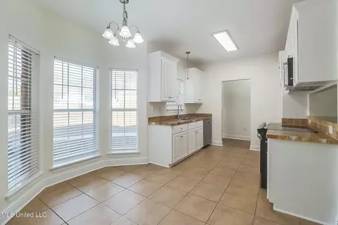 7 Ozark Pl, Perkinston, MS 39573 photo 5