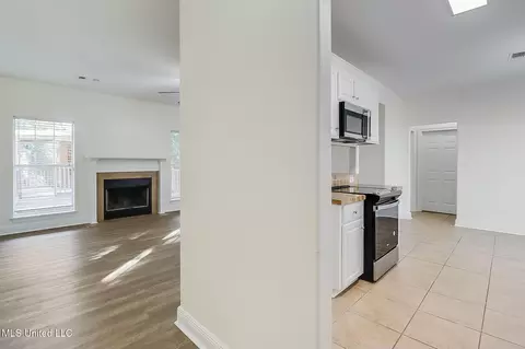 7 Ozark Pl, Perkinston, MS 39573 photo 3