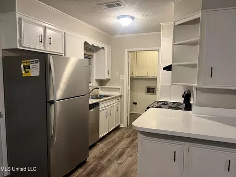 149 Mayfair Dr, Jackson, MS 39212 photo 7