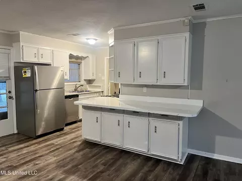 149 Mayfair Dr, Jackson, MS 39212 photo 6
