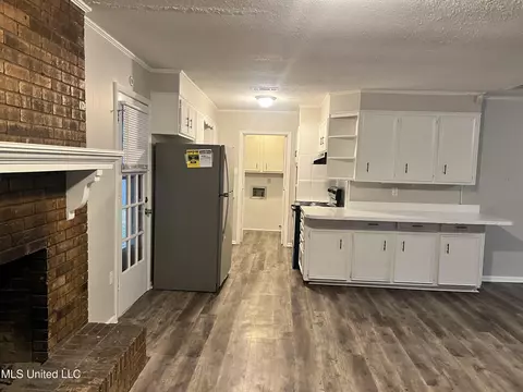 149 Mayfair Dr, Jackson, MS 39212 photo 5