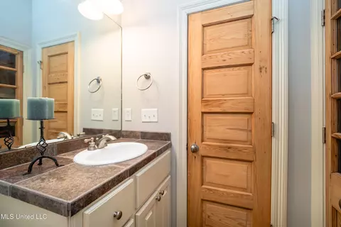 407 Pinebrook Cir, Brandon, MS 39047 photo 24