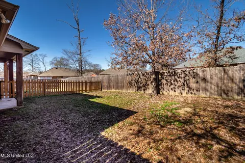 407 Pinebrook Cir, Brandon, MS 39047 photo 28