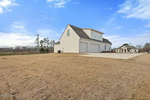 Exterior - 202 Disciple Dr, Brandon, MS 39047 photo 7 of 7
