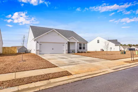 14447 Quail Ridge Dr, Gulfport, MS 39503