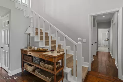 Entry Way - 502 Fawn Cv, Canton, MS 39046 photo 2 of 2