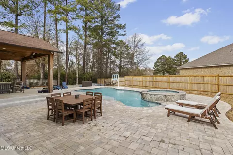 Exterior - 502 Fawn Cv, Canton, MS 39046 photo 5 of 16