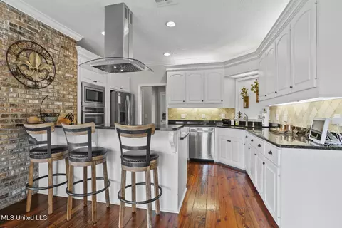 Kitchen - 502 Fawn Cv, Canton, MS 39046 photo 2 of 4