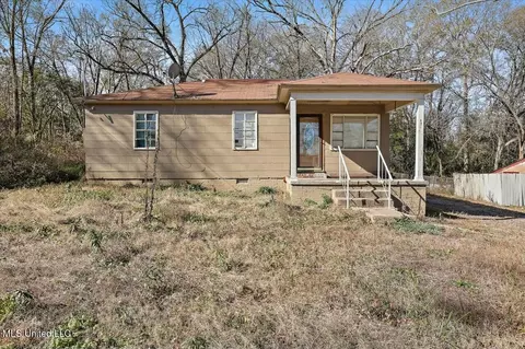 1753 Mcgee St, Jackson, MS 39204