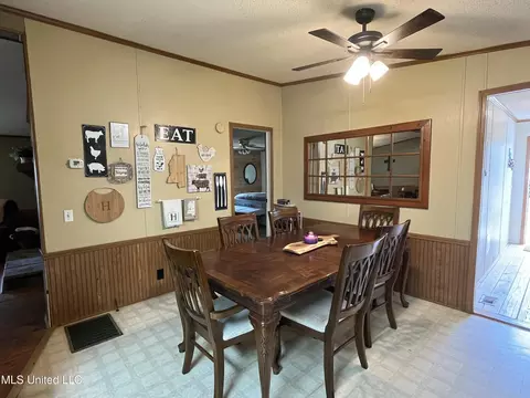 Dining - 1281 Sanctuary Dr, Brandon, MS 39042 photo 2 of 2