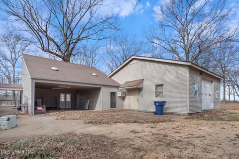 978 Walnut Rd, Sardis, MS 38666 photo 8