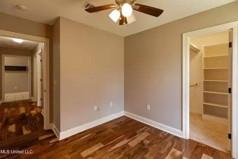 Bedroom - 106 Blackstone Cir, Brandon, MS 39047 photo 4 of 4