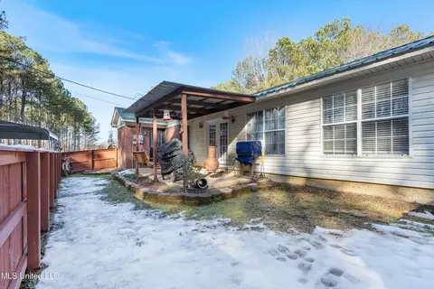 1560 Highway 2, Hickory Flat, MS 38633 photo 24