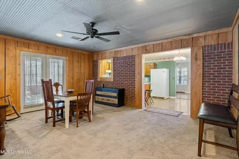 1560 Highway 2, Hickory Flat, MS 38633 photo 11
