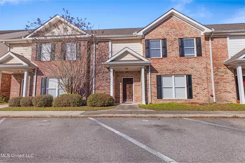 1805 Geerkin St #5, Pascagoula, MS 39581