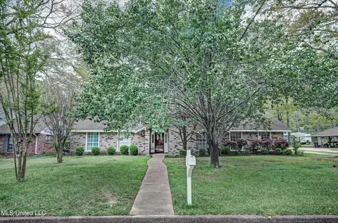 75 Pine Cv, Brandon, MS 39042 photo 3