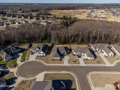 View/Area - 511 Crestmoor Dr, Canton, MS 39046 photo 2 of 4