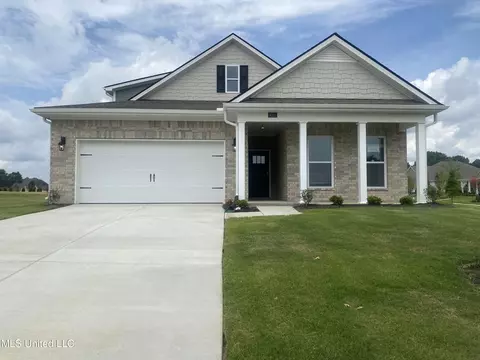 5316 Braham Dr, Olive Branch, MS 38654