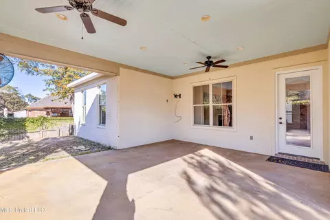 Exterior - 948 Caroline Dr, Biloxi, MS 39532 photo 4 of 4