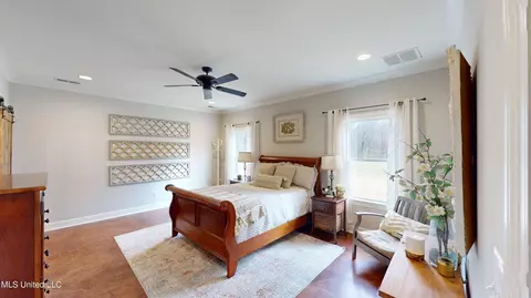 Bedroom - 1515 Wheeler Rd, Hernando, MS 38632 photo 2 of 7