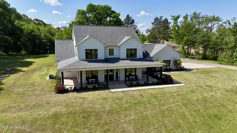 Exterior - 1515 Wheeler Rd, Hernando, MS 38632 photo 2 of 6