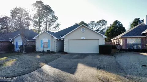114 Catalina Cv, Clinton, MS 39056