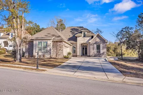 7588 Crescent Way Dr, Pass Christian, MS 39571