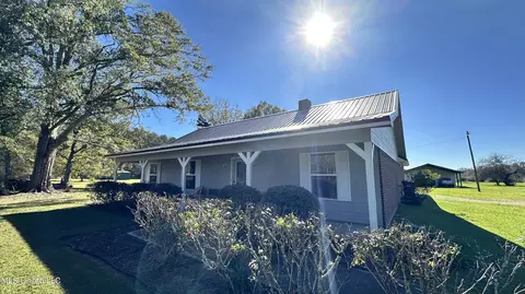 15198 Hillsboro Ludlow Rd, Lena, MS 39094