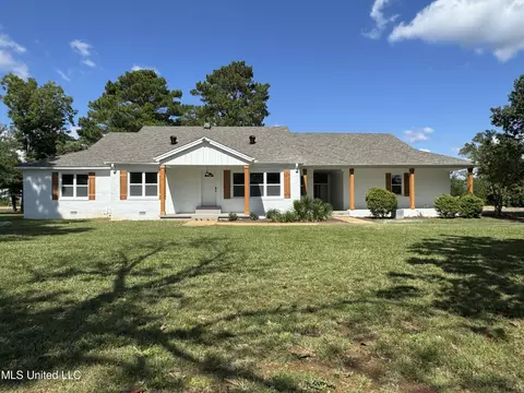 Exterior - 3202 Gaines Rd, Corinth, MS 38834 photo 2 of 3