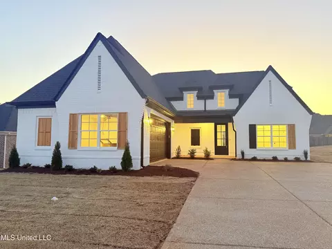 3183 Winterwood Dr, Hernando, MS 38632