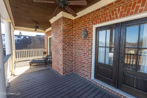 Exterior - 4864 Malone Rd, Olive Branch, MS 38654 photo 4 of 14