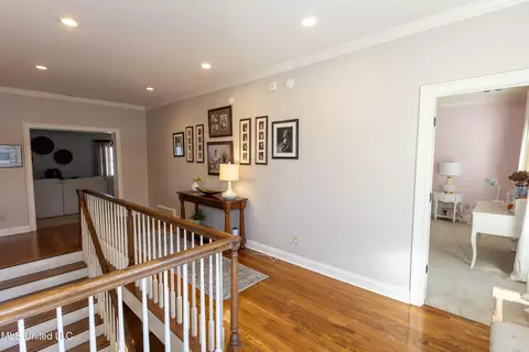 Entry Way - 4864 Malone Rd, Olive Branch, MS 38654 photo 9 of 11
