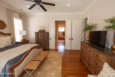 Bedroom - 4864 Malone Rd, Olive Branch, MS 38654 photo 3 of 11