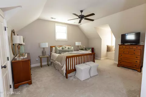 Bedroom - 4864 Malone Rd, Olive Branch, MS 38654 photo 10 of 11