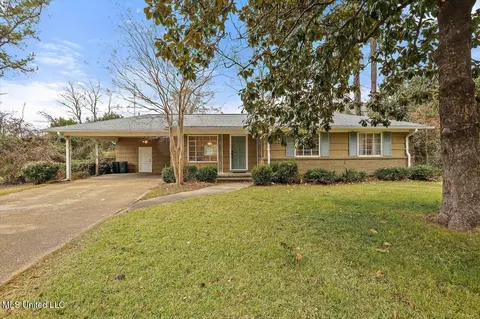 1354 Simwood Pl, Jackson, MS 39211