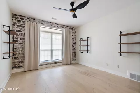 Bedroom - 4290 Spring Valley Dr, Olive Branch, MS 38654 photo 1 of 9