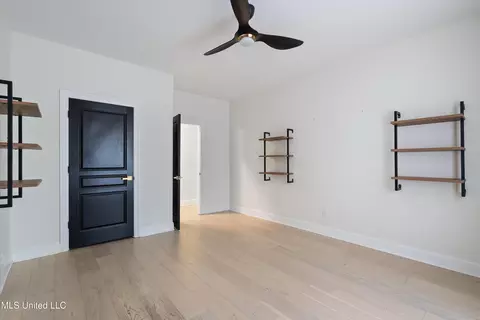Bedroom - 4290 Spring Valley Dr, Olive Branch, MS 38654 photo 2 of 9