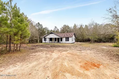 4205 Melvin Shaw Rd, Poplarville, MS 39470