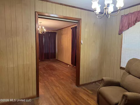 9 Ray St, Natchez, MS 39120 photo 2