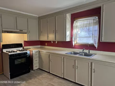 9 Ray St, Natchez, MS 39120 photo 7
