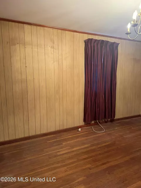 9 Ray St, Natchez, MS 39120 photo 4