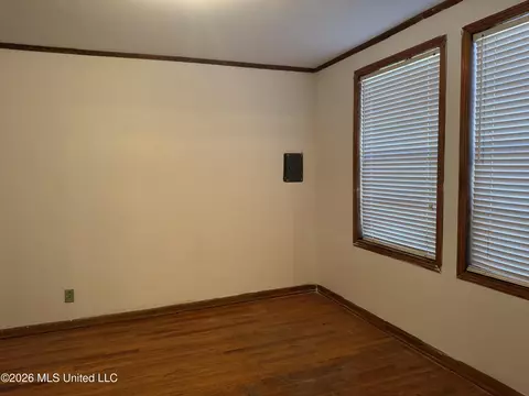 9 Ray St, Natchez, MS 39120 photo 3