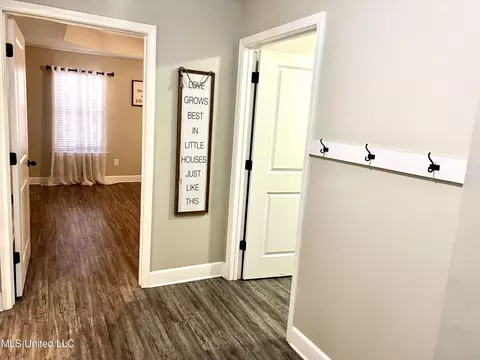 22011 Northview Dr, Moss Point, MS 39562 photo 14