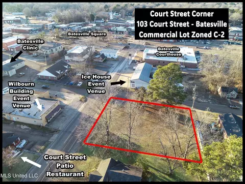 103 Court St, Batesville, MS 38606